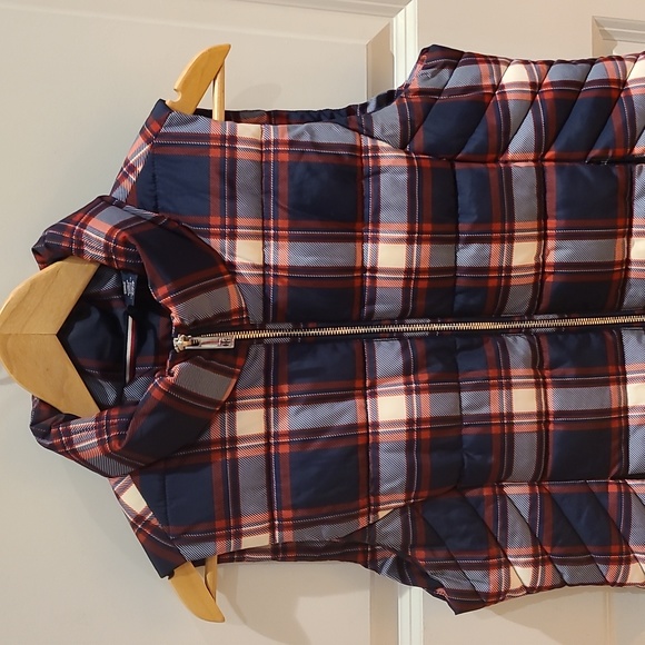 Tommy Hilfiger Jackets & Blazers - Tommy Hilfiger plaid puffer vest